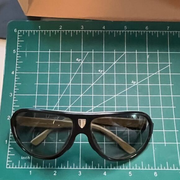 Dolce and Gabbana Aviator sunglasses DG 4057 Made in Italy Vintage - Picture 10 of 11